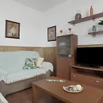 Juan Carlos - Familias Apartament
