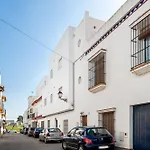 Juan Carlos - Familias Apartament