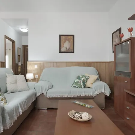 Juan Carlos - Familias Apartamento